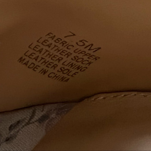 Antonio Melani x Born on Fifth Arden Floral Bow Family Matching Dress Sandals - Picture 8 of 16